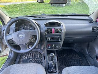 2003 Opel Corsa C, серебристый, 170000 рублей, вид 4