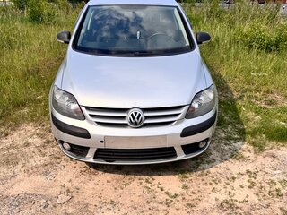 2008 Volkswagen Golf Plus I, серебристый, 400000 рублей, вид 1