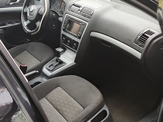 2011 Skoda Octavia II (A5) Рестайлинг, чёрный, 550000 рублей, вид 5