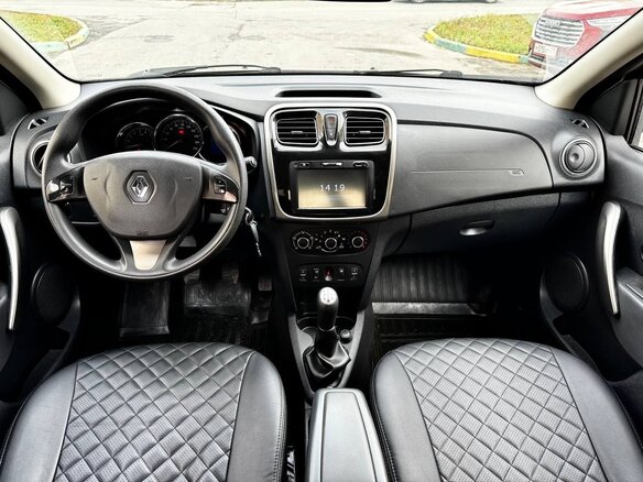 2014 Renault Logan II, бежевый - вид 13