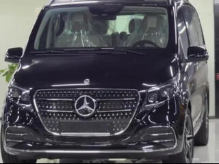 2025 Mercedes-Benz V-Класс Long 300 d длинный III (W447) Рестайлинг 2, чёрный, 14697169 рублей, вид 1