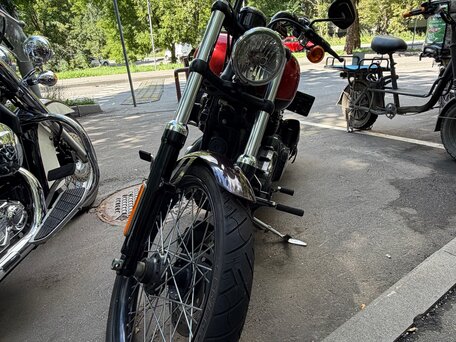 2013 Harley-Davidson Blackline, красный, 1500000 рублей, вид 4