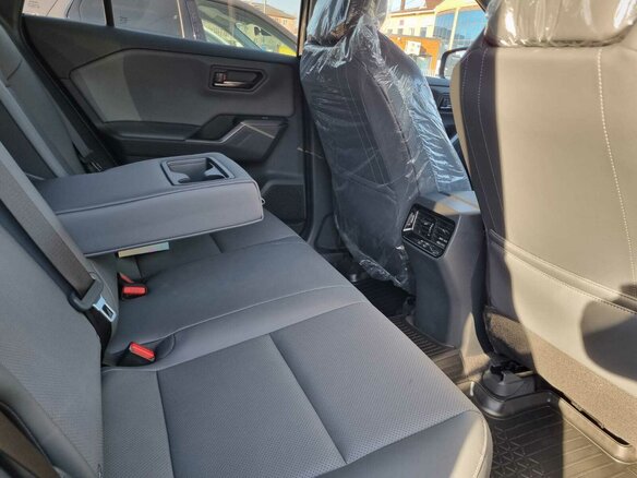 2026 Toyota RAV4 VI (XA60), чёрный, 4199000 рублей - вид 17