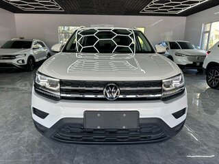 2022 Volkswagen Tharu I, белый, 1420000 рублей, вид 2
