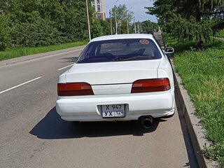1992 Toyota Vista III (V30), белый, 180000 рублей, вид 5
