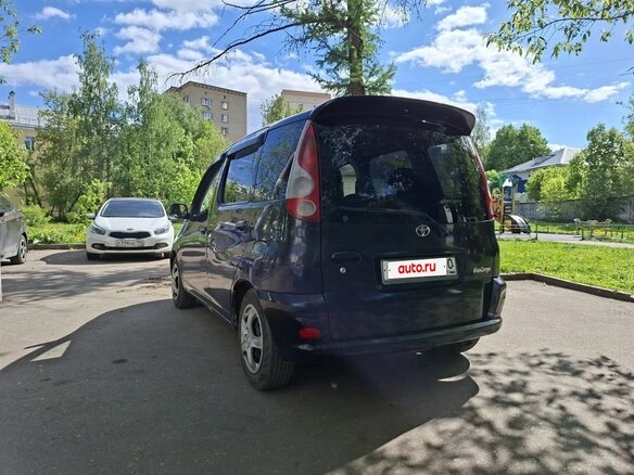 2001 Toyota FunCargo, чёрный, 330000 рублей - вид 8
