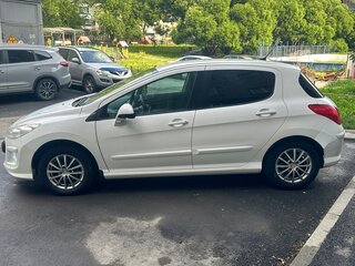 2009 Peugeot 308 I, белый, 290000 рублей, вид 4