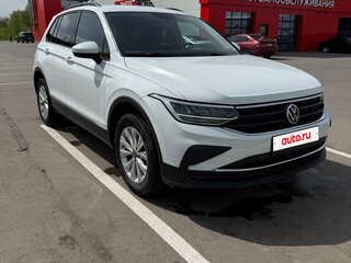2021 Volkswagen Tiguan II Рестайлинг, белый, 2000000 рублей, вид 3