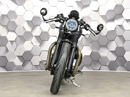 2019 Triumph Bonneville Bobber, зелёный, 1085000 рублей, вид 5