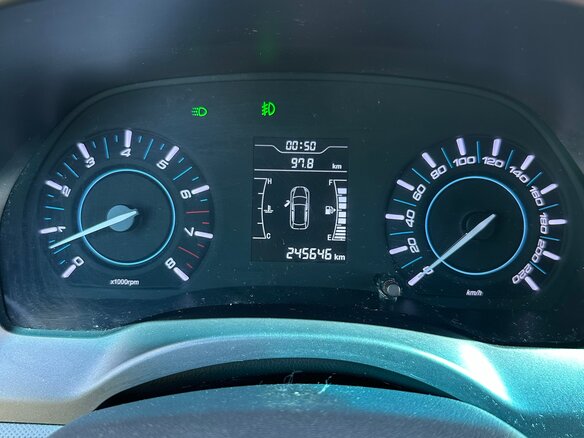 2018 Chery Tiggo 3 I, чёрный, 400000 рублей - вид 10