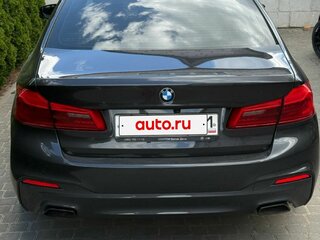 2019 BMW 5 серии 530d xDrive VII (G30/G31/G38), серый, 4690000 рублей, вид 3