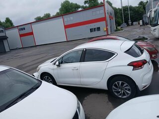 2012 Citroen DS4, белый, 520000 рублей, вид 3