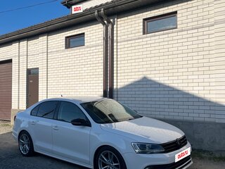 2015 Volkswagen Jetta VI Рестайлинг, белый, 1000000 рублей, вид 2