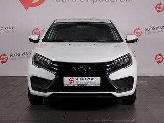 2024 Lada (ВАЗ) Vesta I Рестайлинг (NG), белый, 1230000 рублей, вид 3