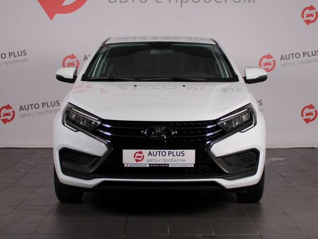 2024 Lada (ВАЗ) Vesta I Рестайлинг (NG), белый, 1230000 рублей, вид 3