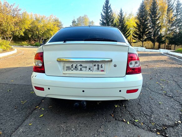 2012 Lada (ВАЗ) Priora I, белый, 390000 рублей - вид 2