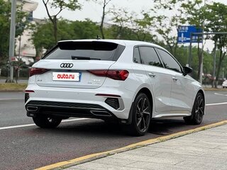 2024 Audi A3 Sportback 35 TFSI IV (8Y) Рестайлинг, белый, 2100000 рублей, вид 4