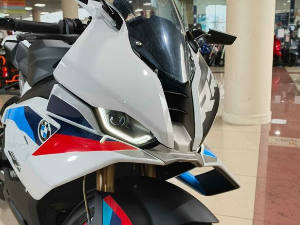 2025 BMW S 1000 RR, белый, 2250000 рублей - вид 7