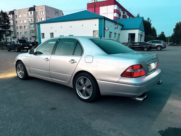 2005 Lexus LS 430 III Рестайлинг, серебристый, 1240000 рублей - вид 5