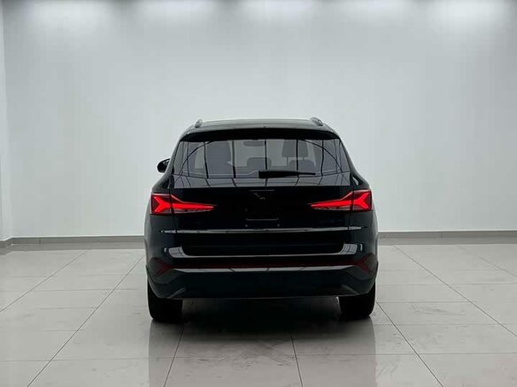 2023 Jetta VS7 I Рестайлинг 1, чёрный, 1320000 рублей - вид 4