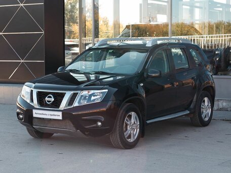 Nissan Terrano III (D10)