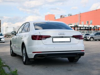 2019 Audi A4 V (B9), белый, 2400000 рублей, вид 3