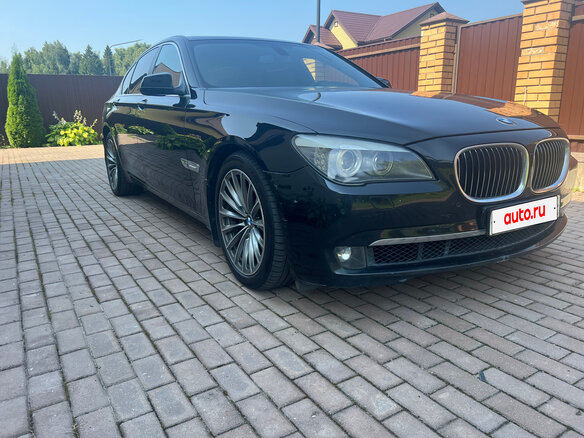2012 BMW 7 серии 740d xDrive V (F01/F02/F04), чёрный, 2100000 рублей - вид 2