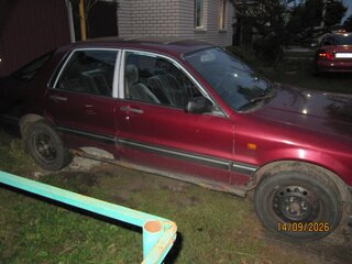 1990 Mitsubishi Galant VI, красный, 50000 рублей, вид 4