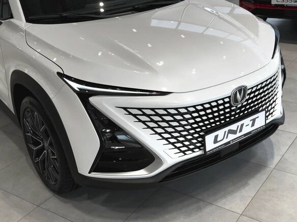 2025 Changan UNI-T I, белый - вид 2