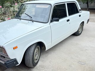 2006 Lada (ВАЗ) 2107, белый, 210000 рублей, вид 1