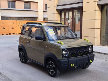 2026 Geely Panda Mini I, бежевый, 840000 рублей, вид 3