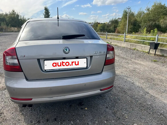 2012 Skoda Octavia II (A5) Рестайлинг, бежевый, 720000 рублей - вид 2