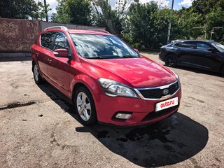 2010 Kia Ceed I Рестайлинг, красный, 650000 рублей, вид 3