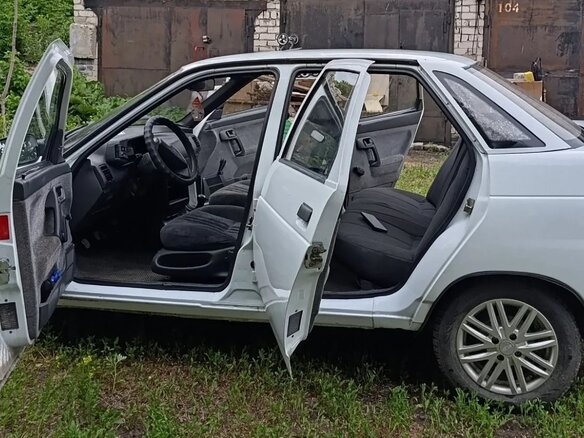 1999 Lada (ВАЗ) 2110, белый, 249000 рублей - вид 23