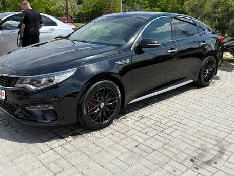 2018 Kia Optima IV Рестайлинг, чёрный, 2600000 рублей, вид 2