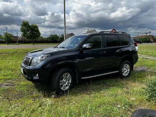 2013 Toyota Land Cruiser Prado 150 Series, серый, 3800000 рублей, вид 2