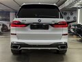 2025 BMW X7 40i I (G07) Рестайлинг, белый - вид 4