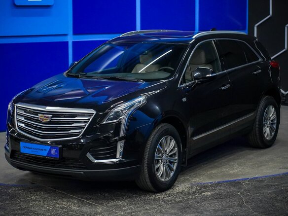 2017 Cadillac XT5 I, чёрный - вид 1