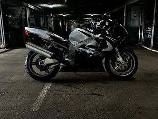 Suzuki GSX-R 750