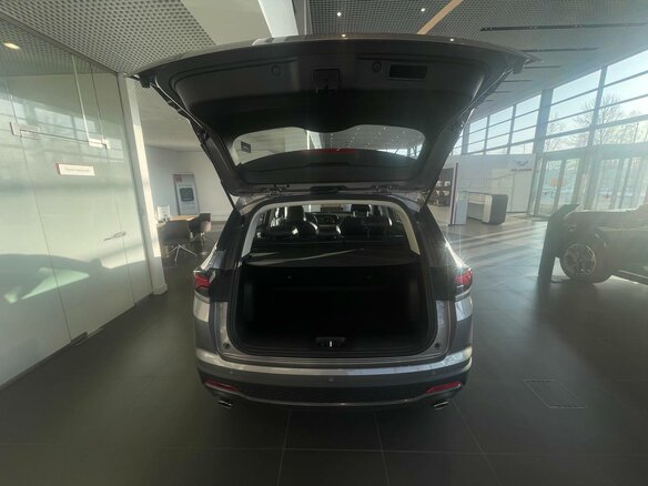 2025 Changan CS35 Plus I Рестайлинг, серебристый - вид 3