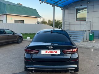 2018 Kia Optima IV Рестайлинг, синий, 1900000 рублей, вид 4