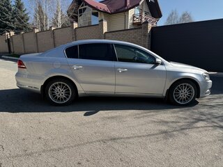 2011 Volkswagen Passat B7, серебристый, 900000 рублей, вид 4