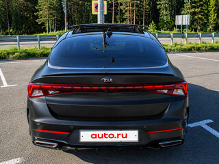 2021 Kia K5 III, чёрный, 3329000 рублей, вид 5