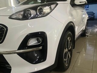 2020 Kia Sportage IV Рестайлинг, белый, 2250000 рублей, вид 1