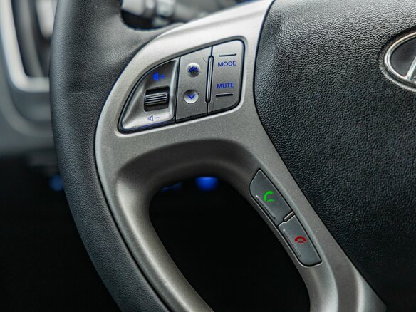2013 Hyundai ix35 I, белый, 1188000 рублей - вид 17