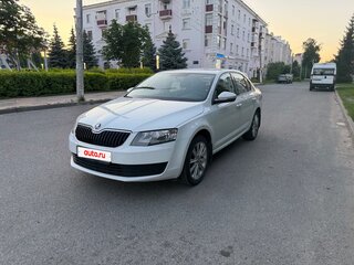 2016 Skoda Octavia III (A7), белый, 1370000 рублей, вид 2