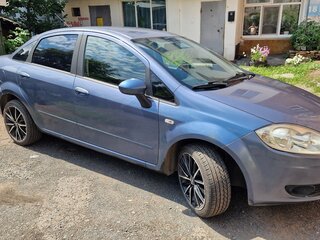 2010 Fiat Linea, синий, 450000 рублей, вид 4