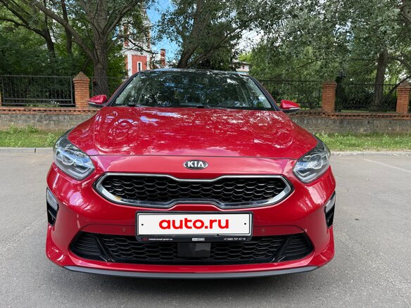 2018 Kia Ceed III, красный - вид 1