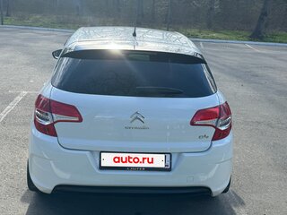 2011 Citroen C4 II, белый, 670000 рублей, вид 2