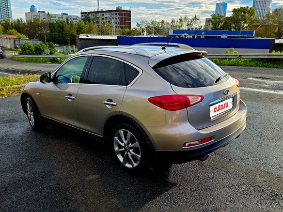 2008 Infiniti EX EX35 5-speed I (J50), бежевый, 1460000 рублей - вид 4